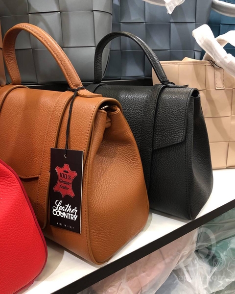 214e348e-c930-4b23-81bd-f04095cd08a3.2-ccb7-4