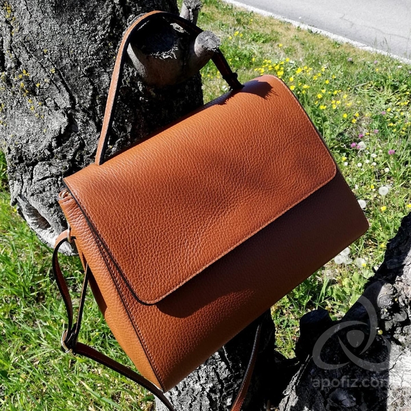 5f10dd15-03a5-45cf-a11e-e962f13f5a19.2-ccb7-4