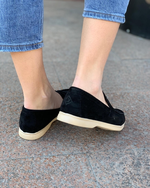 ecb160e2-c8d3-4495-9a4a-5d236a893a34.2-ccb7-4