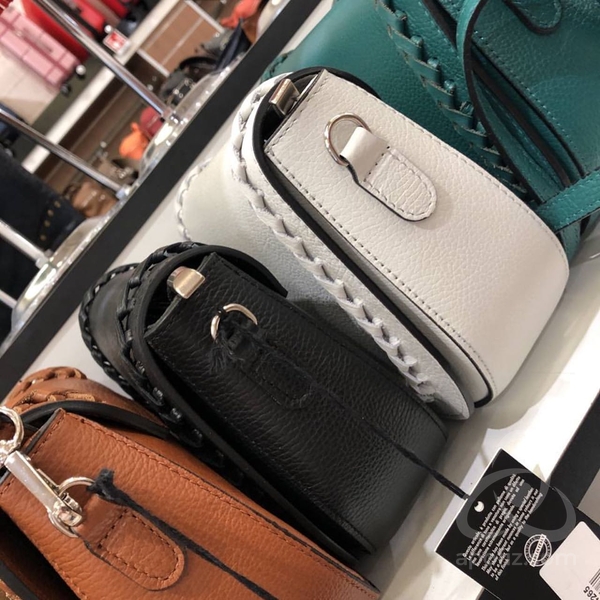 f4dd6fb2-38f3-4ef0-9d4e-ed1a97b09e7b.2-ccb7-4