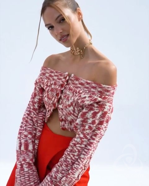 b6437455-1f2f-4df4-bfad-19c73e430e28.2-ccb7-4oh00_AT-tCYdxzFgWVTH5Bzrykeavvbq2e9WaFj-B713nko11Fgoe62361967_nc_sid6136e7