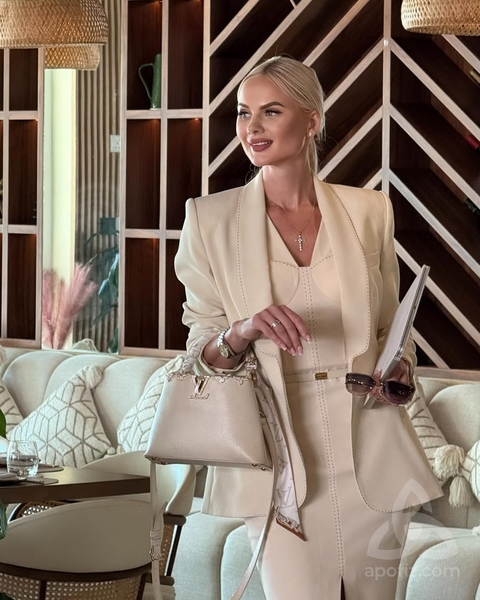 d2777644-c45f-4374-8314-3cfd45d5567e.3-ccb7-5oh00_AfE8usmcuUMjl6zZq7olzlSD20FNCvDSNMQh5EyapLcJJAoe6817CC3B_nc_sidb41fef