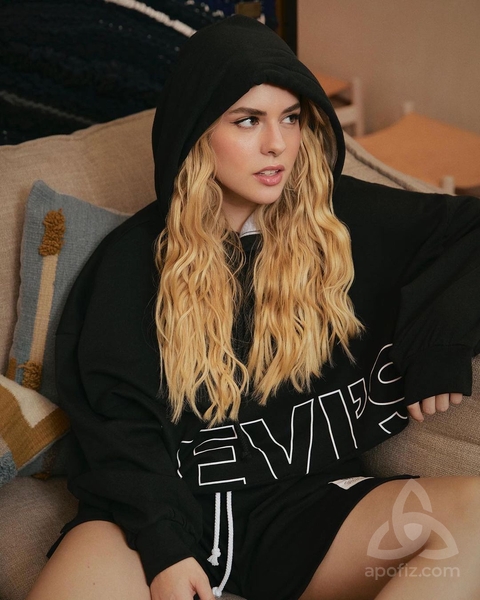 2698d3c6-e520-4347-8c6c-24caa1c0966c.2-ccb7-5oh00_AfDZyA9cJU4R32V91VyjboWE_kDoFBZZ5TfP-EXnLP6P2Qoe6478FD8D_nc_sida1ad6c